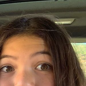 Meet your Posher, Petra